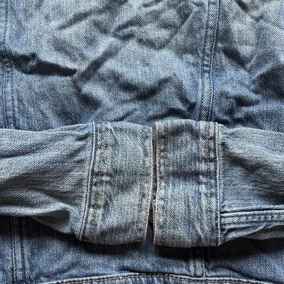 Garage Light Blue Cropped Jean Jacket Size Small - Picture 7 of 9